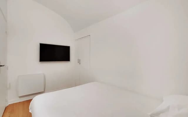 Elegant Apartment - 2bd/6p - Hotel de Ville - photo 4