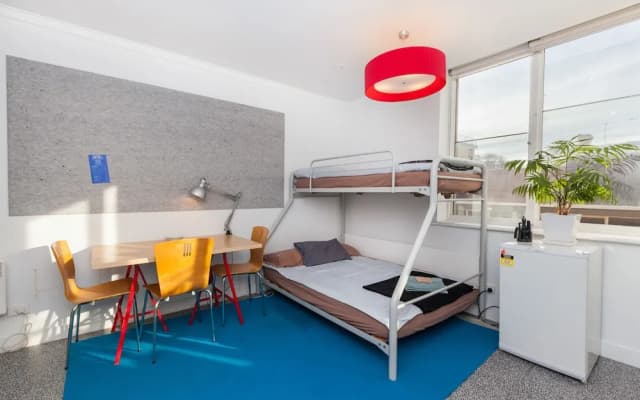 HENRIETTA, Carlton Studio Apartment - photo 5