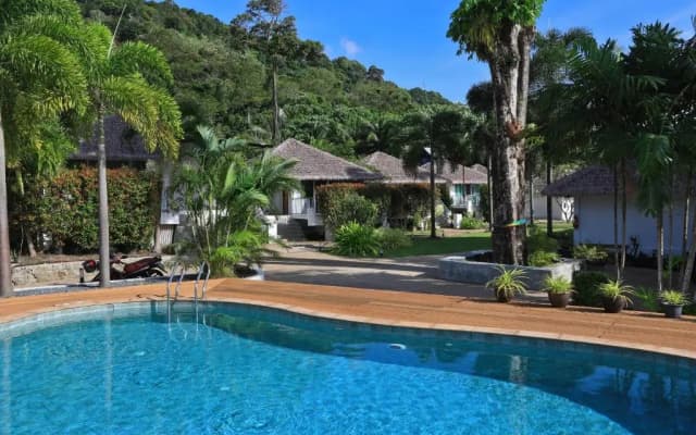 Daydream Villa Resort - photo 2