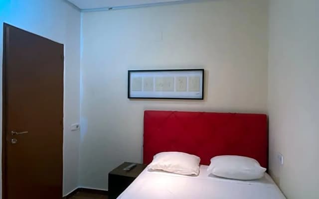 Hostal Granvia 628 - photo 3