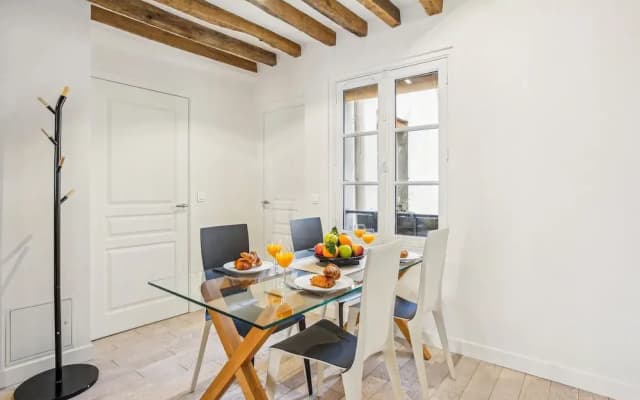 Spacious 1BR in the Heart of Paris - photo 5