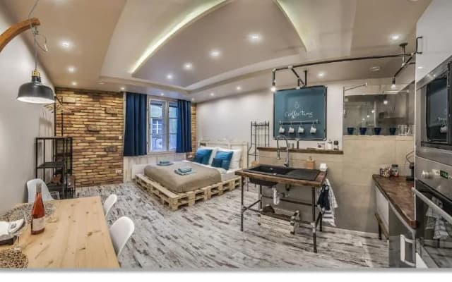 Downtown Boutique Suite - photo 3