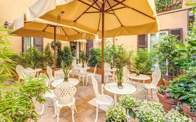 Charme Spagna Boutique Hotel - photo 5