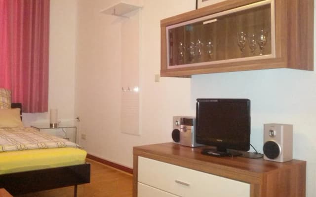 West Berlin Apartments - photo 4