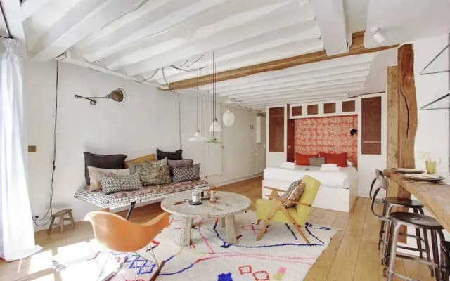 Appartement in the Heart of Paris Saint Germain - photo 2