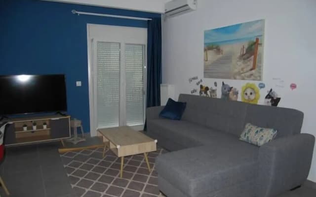 GTD33702 - Feel the Acropolis Apt - photo 3