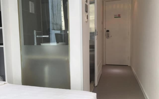 Homy Hotel Central - photo 5