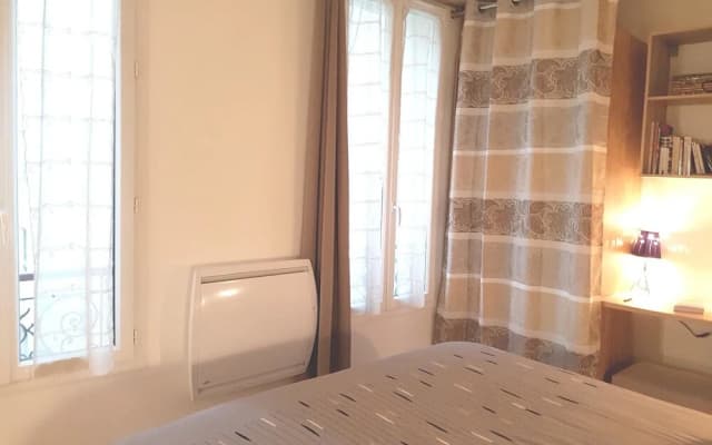 Apartment With one Bedroom in Paris, With Wifi - photo 4