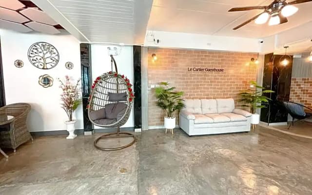Le Cartier Guesthouse - photo 4