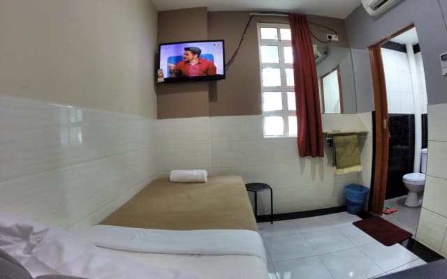 Adamson Park Hotel - photo 5