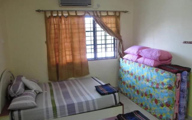 Woolley Ipoh Garden Homestay - photo 4