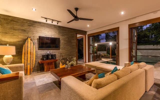 Mary's Beach Villa 3 Bedroom - photo 2