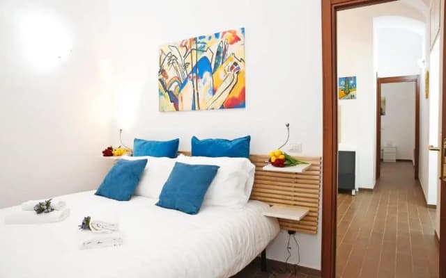 Castel Sant Angelo's Harmonious Apartment - photo 4