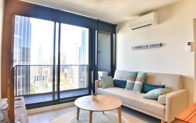Empire Apartment Tower - photo 2