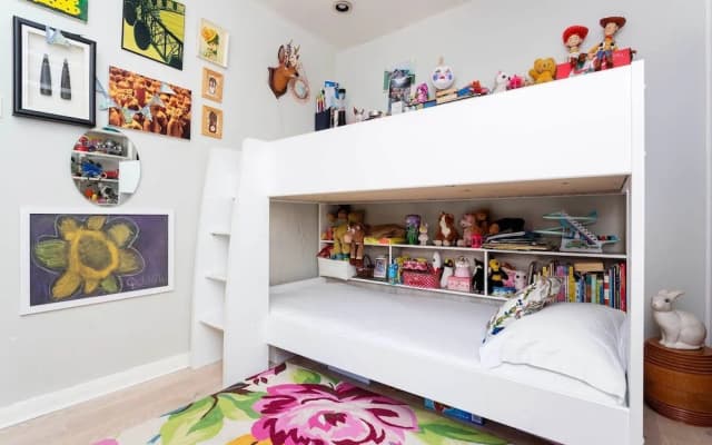 The Shepherd's Bush Hideaway - photo 5