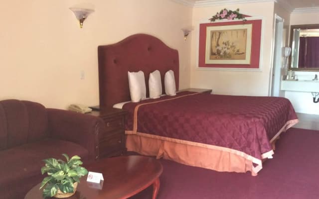 Azusa INN Motel - photo 4