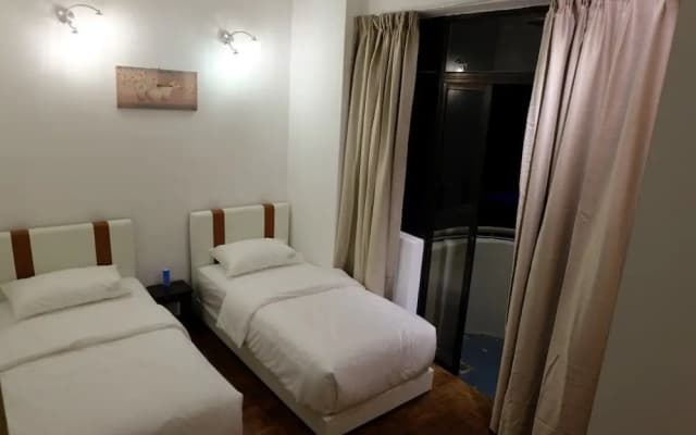 Seaview Condominium - photo 2
