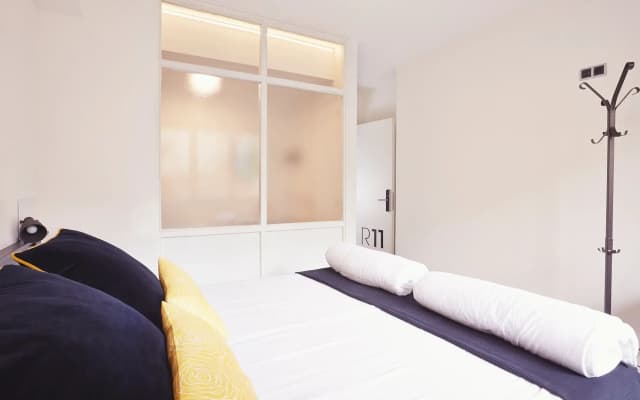 Free Hostels Barcelona - photo 2