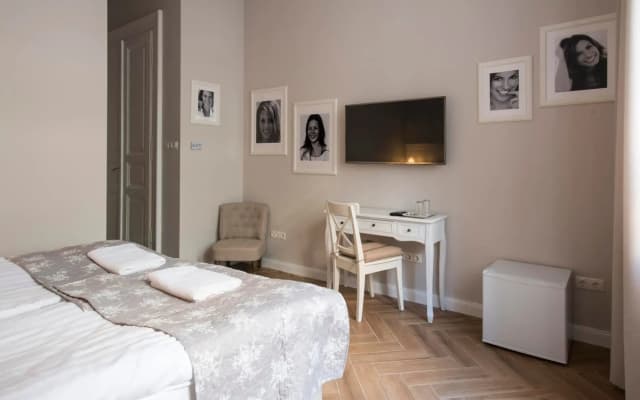 Serenity Boutique Budapest - photo 2
