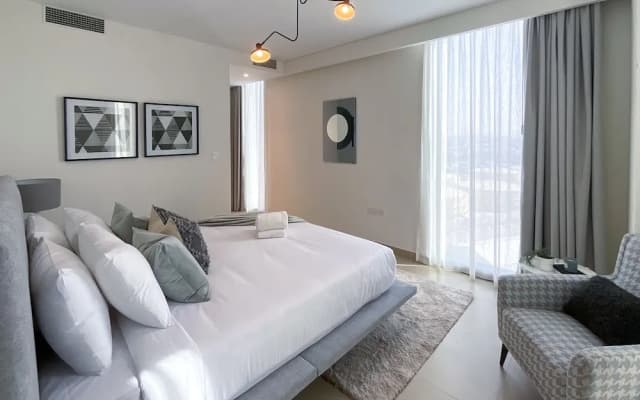 HiGuests - EMAAR 52-42 - photo 4