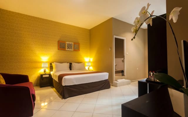 Sunset Point Hotel Seminyak - photo 4