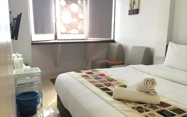 Milvus Hotel - photo 4