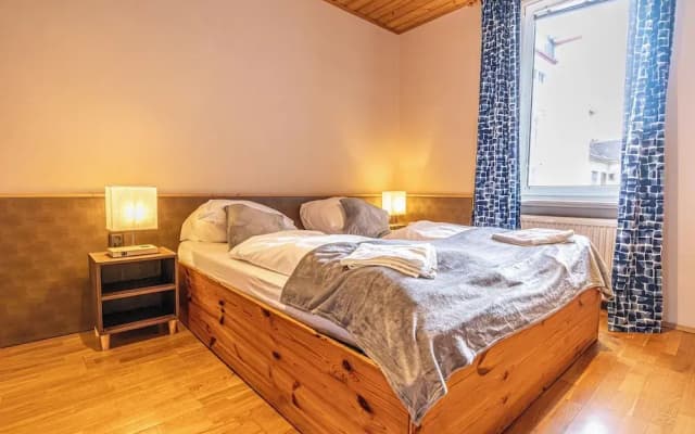 Vienna Spacious 2BR Apt Long Stay - photo 2