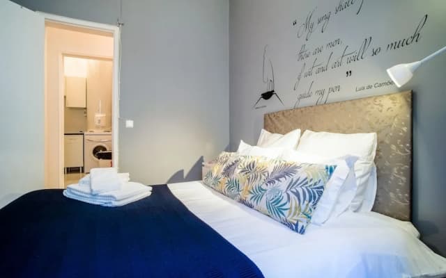 Tram 28 Apartment - photo 3