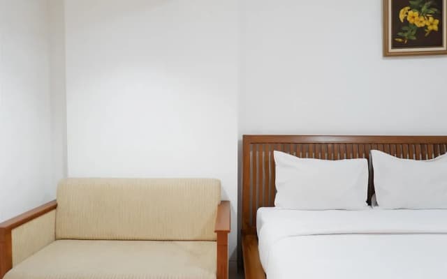 Pool View Studio Apartment Tamansari Sudirman - photo 4