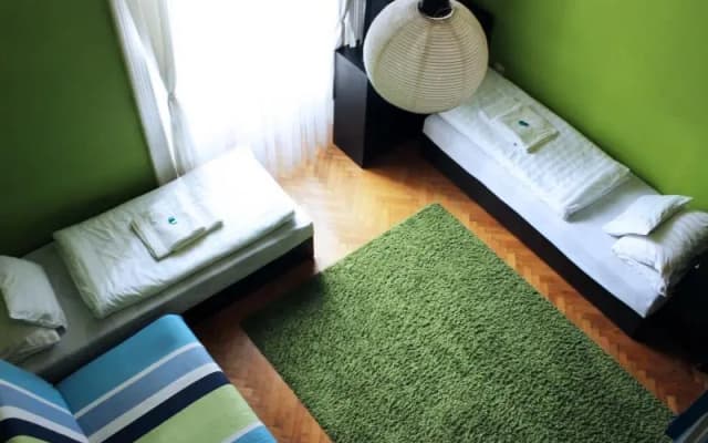 Green Apartment - photo 2