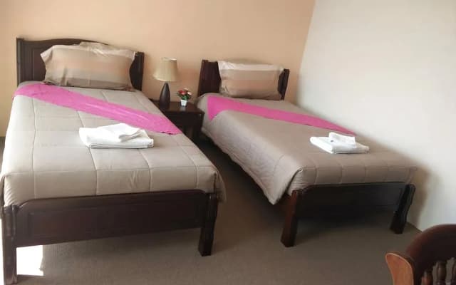 Tawan Warn Hotel - photo 2