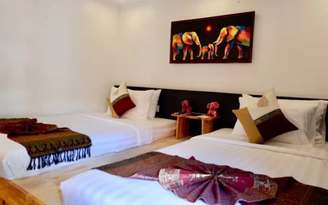 1004 Boutique Hotel - photo 5