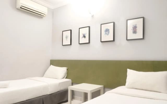 # Hotel - photo 4