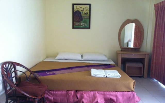 New Beach Guesthouse - photo 5
