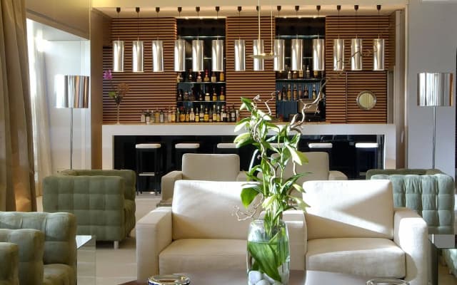 Hotel Nuevo Madrid - photo 2
