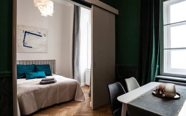 Luxury Central Apartment - photo 2