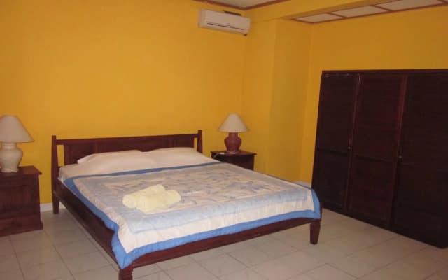 Lestari Homestay - photo 3