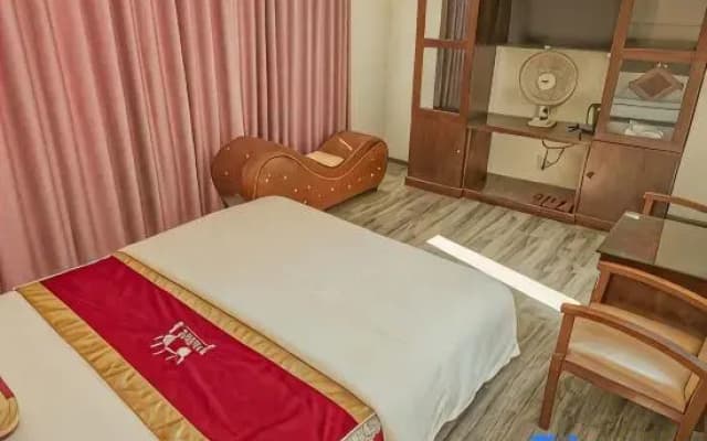 Hoang Gia Long Bien Hotel - photo 5