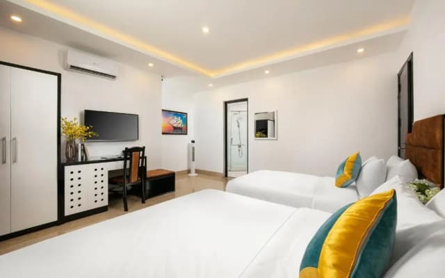 Tuan Chau Kingly Villa - photo 4