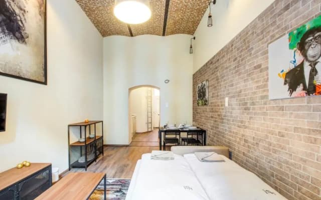 d.Five Jewish Quarter Loft - photo 3