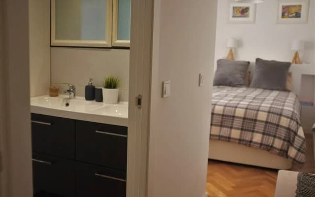 Espectacular Piso Junto a Gran Via - photo 3