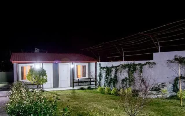 Hotel Hilltop - photo 4