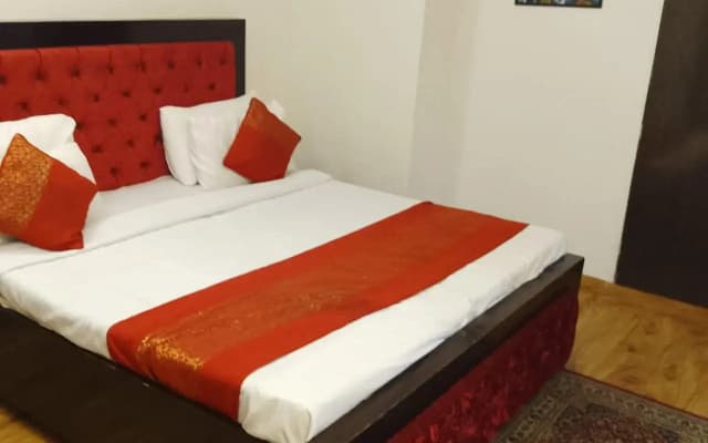 Prestige Apartments - photo 2