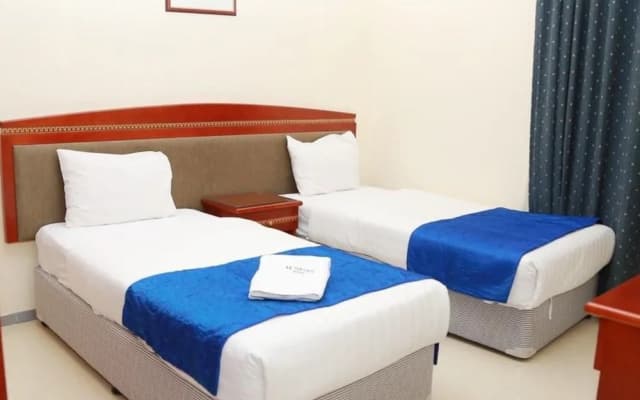 Al Sharq Furnished Suites - photo 4