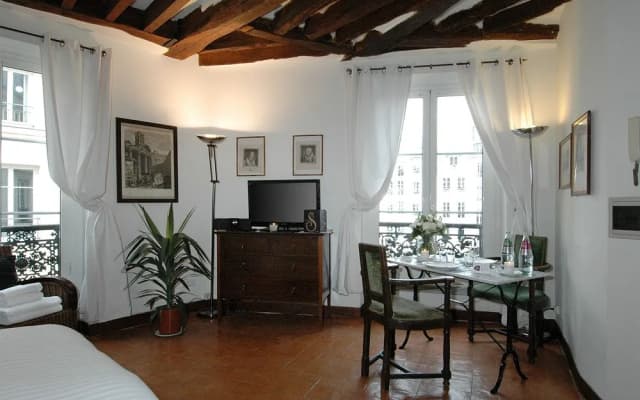 Conde Studio - photo 2