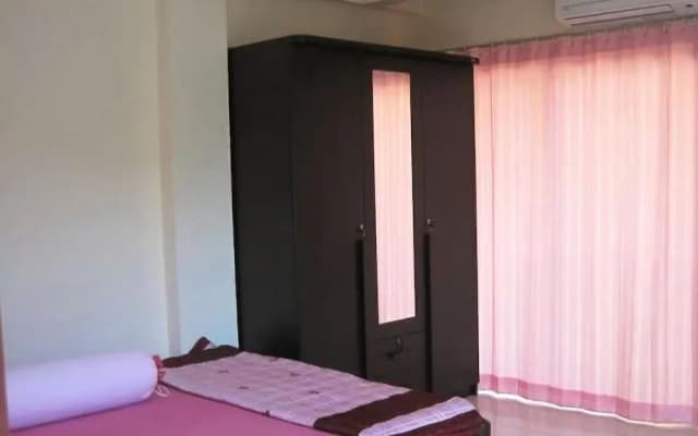 Kittiporn Apartment - photo 3