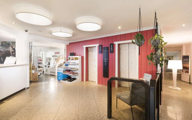 Scandic Berlin Kurfürstendamm - photo 2