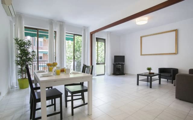 BBarcelona Sant Jordi Flat - photo 3