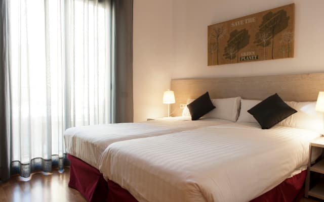 MH Apartments Gracia - photo 3