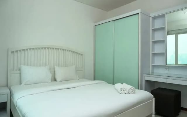 Nice 1BR Apartment at Thamrin Residence - photo 2